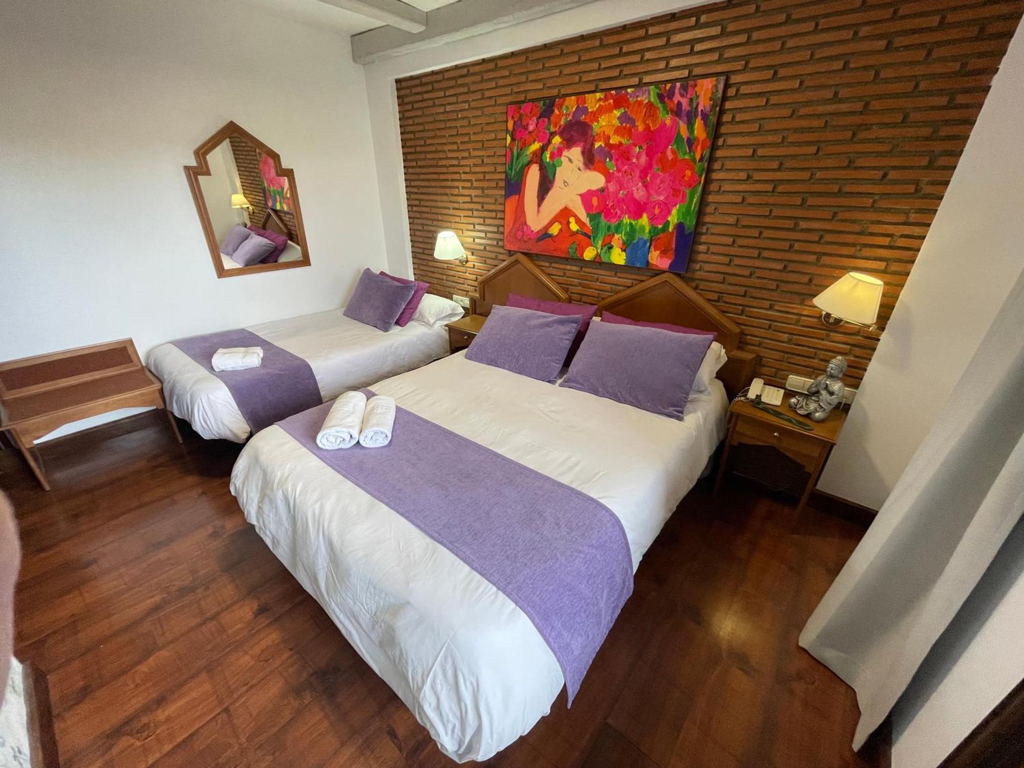 Hotel El Guerra Guejar Sierra Luaran gambar