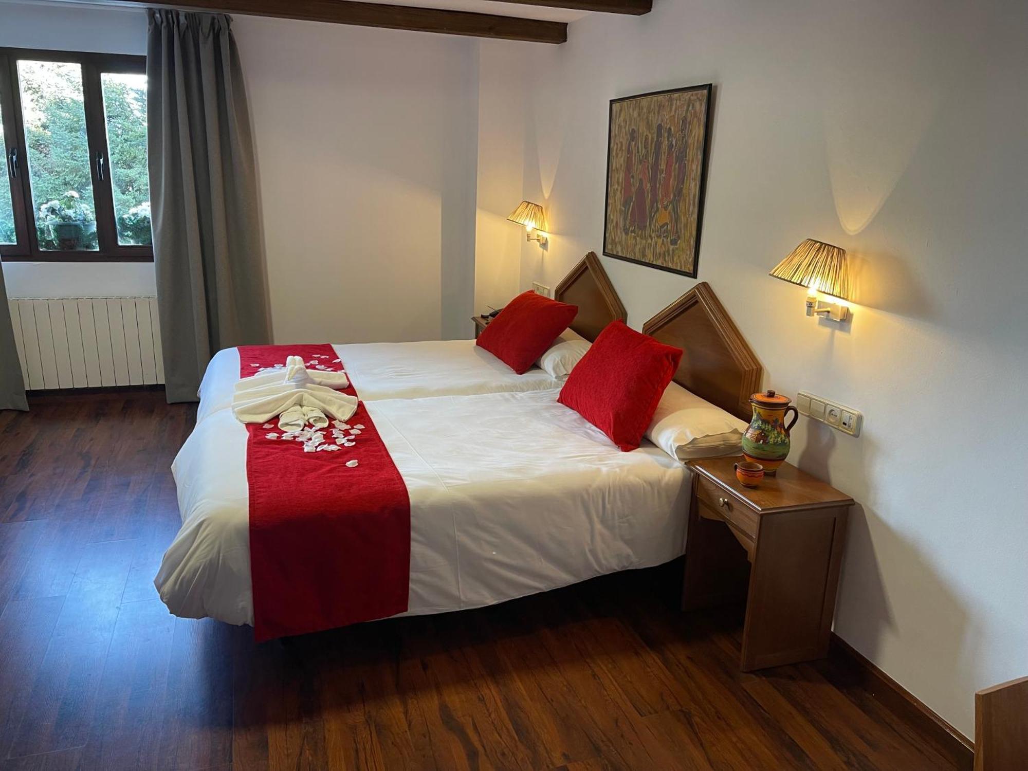 Hotel El Guerra Guejar Sierra Luaran gambar
