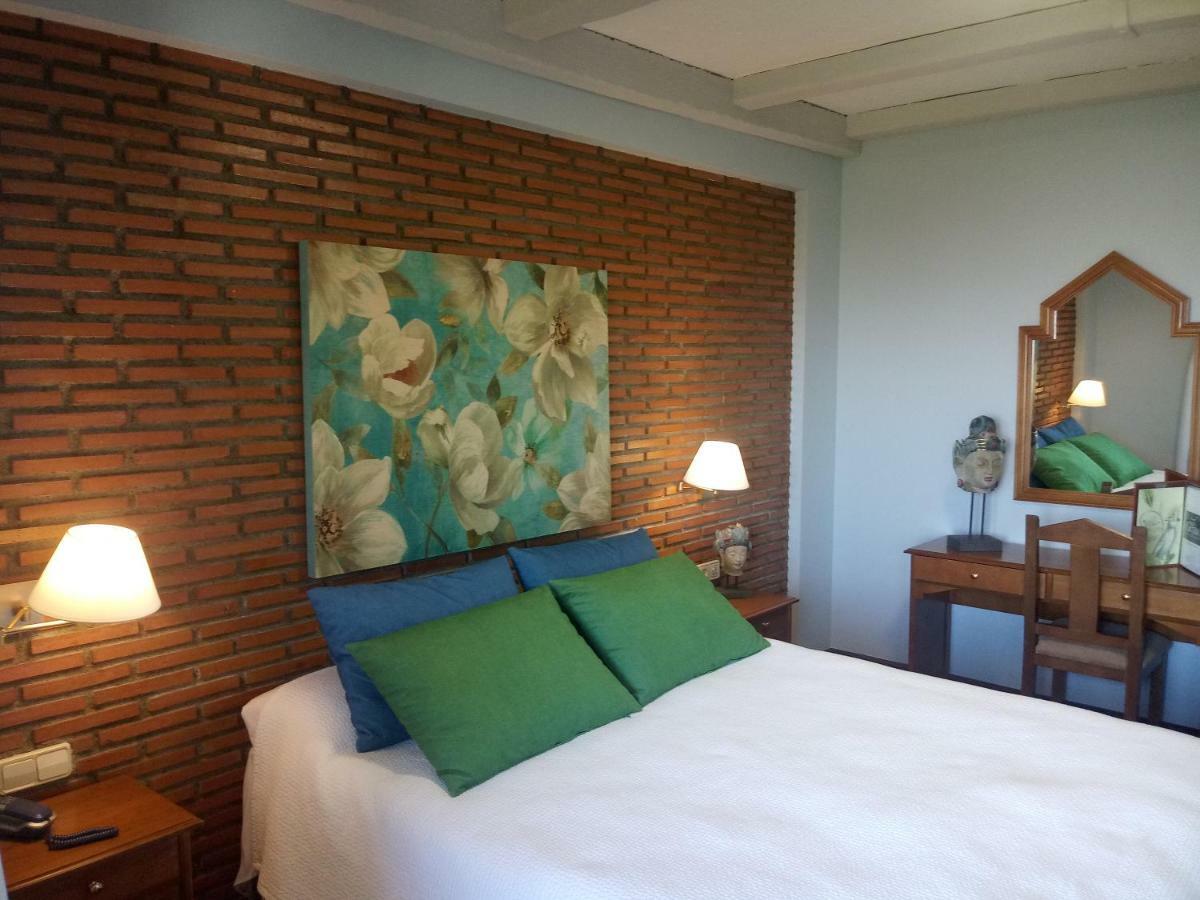 Hotel El Guerra Guejar Sierra Luaran gambar