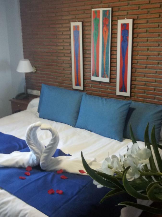 Hotel El Guerra Guejar Sierra Luaran gambar