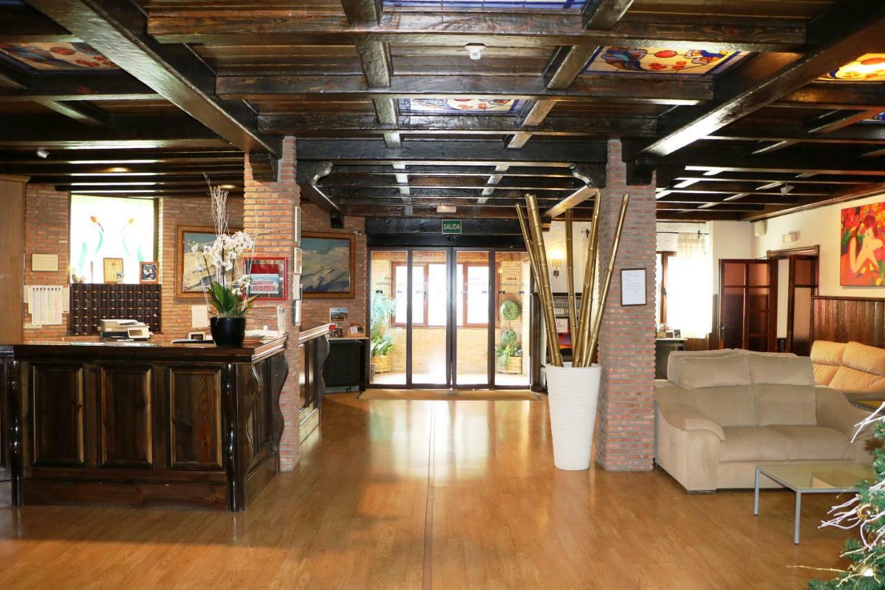 Hotel El Guerra Guejar Sierra Luaran gambar